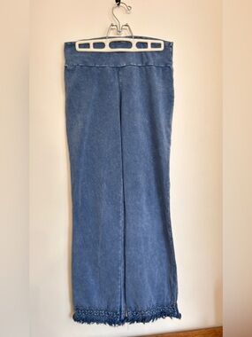 CHATOYANT PANTS WITH HEM DETAIL/DISTRESSED DYE